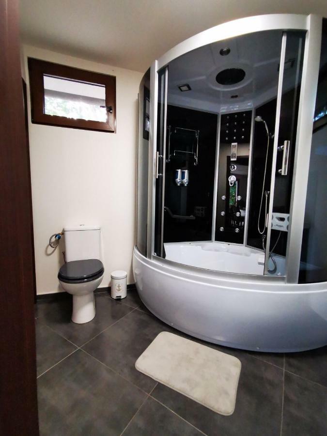 Golden Beach Apartment Chl'aba Екстериор снимка